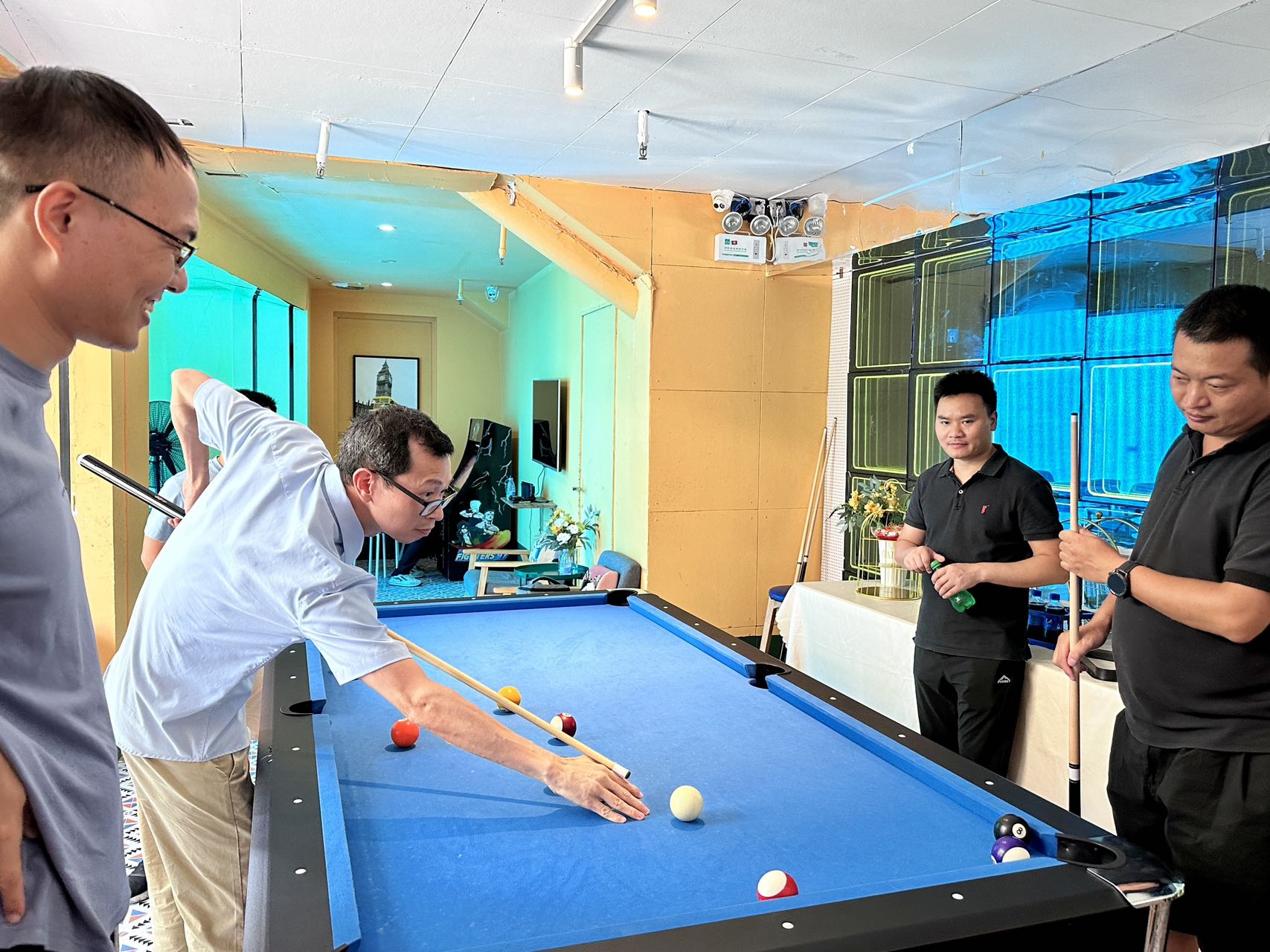 v88体育，带你进行一场夏日狂欢(图2)