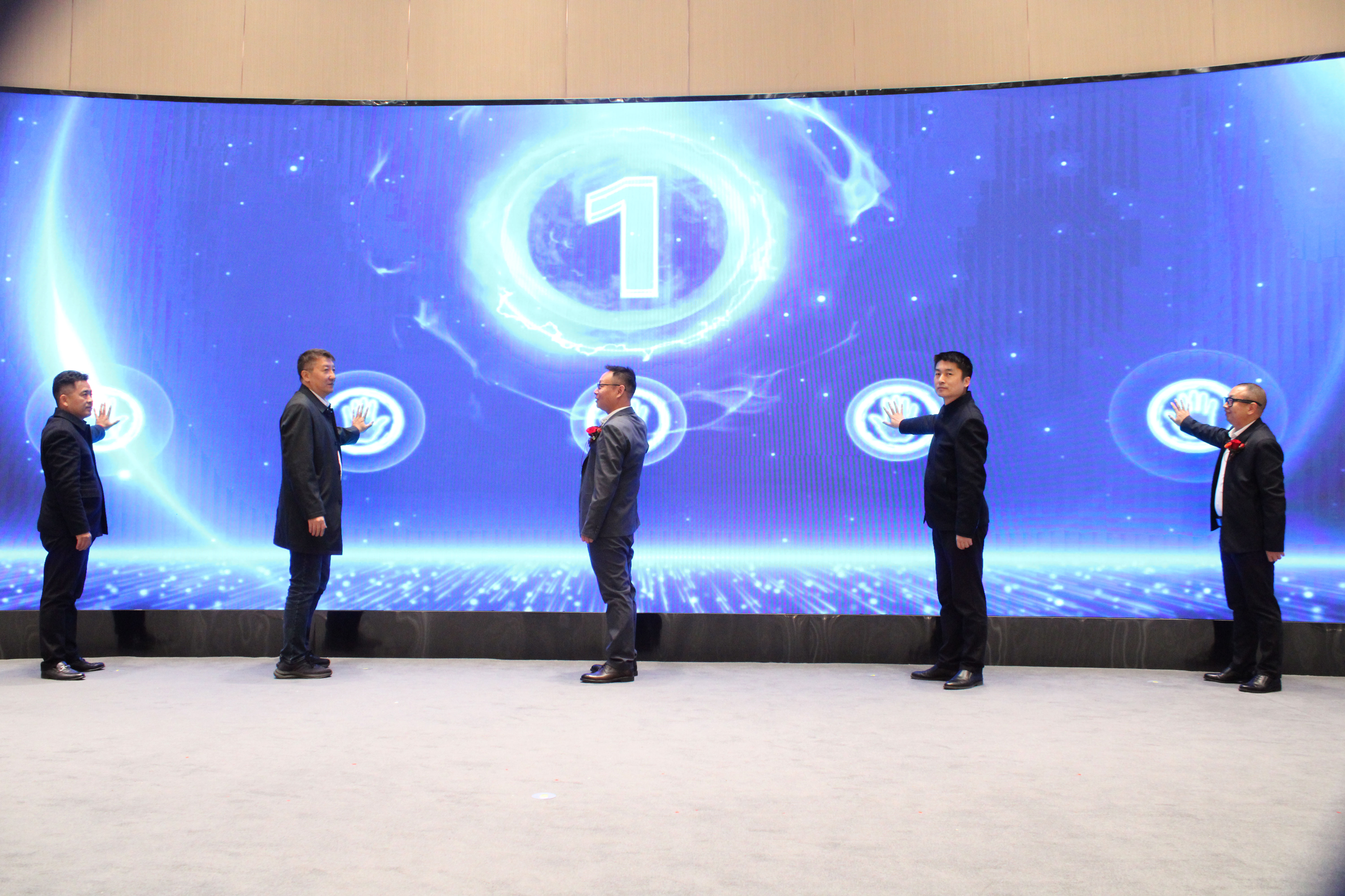 【智慧引领未来  创新驱动发展】陕西高能国产信息化终端设备设计研发生产基地正式投产(图7)