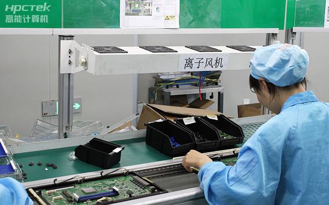 国产Mini-ITX飞腾主板:驱动智慧金融迈向新高度(图1) 国产Mini-ITX飞腾主板:驱动智慧金融迈向新高度(图1)