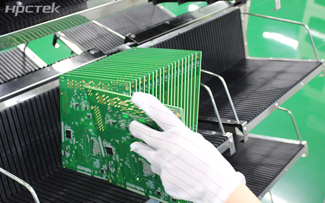 飞腾主板：以连接之力，拓展无限可能(图1)